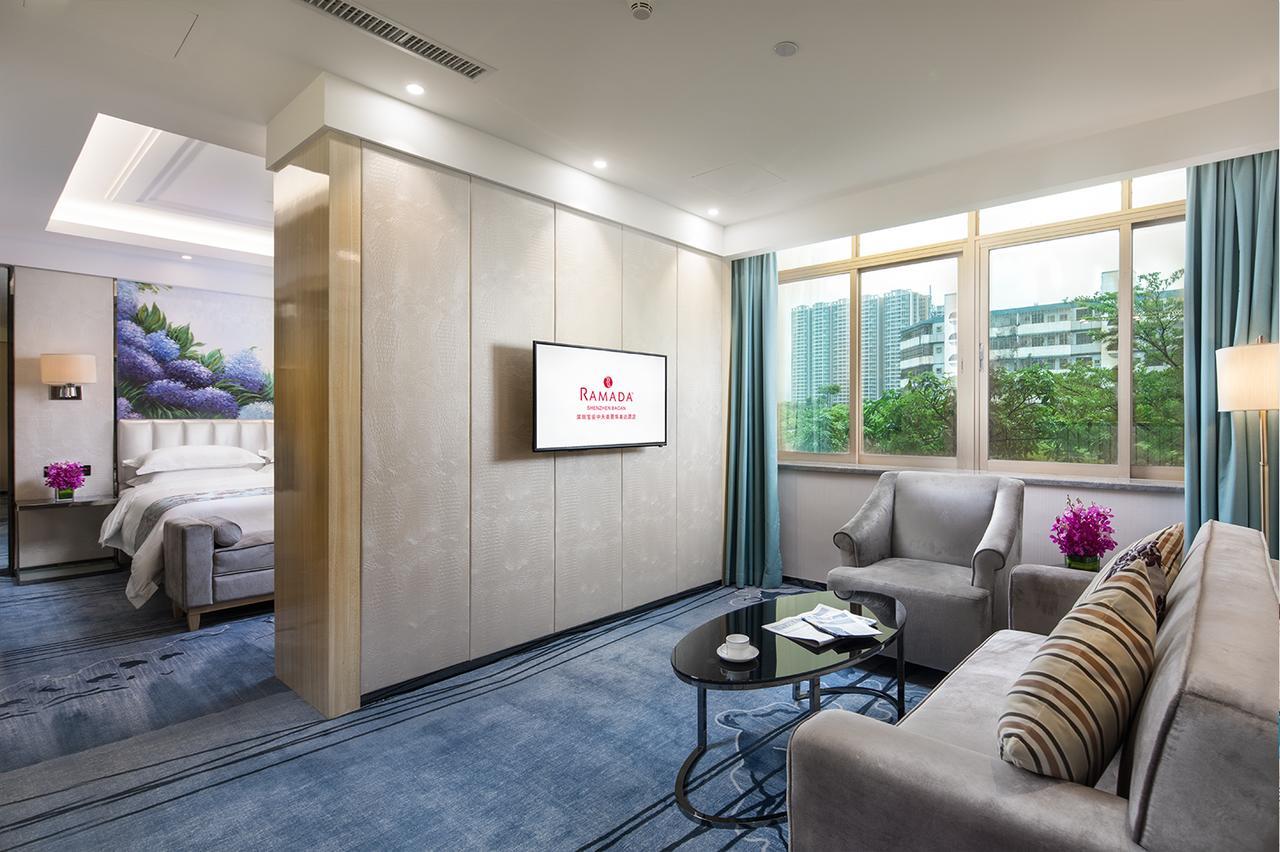 Готель Ramada Shenzhen Baoan Екстер'єр фото